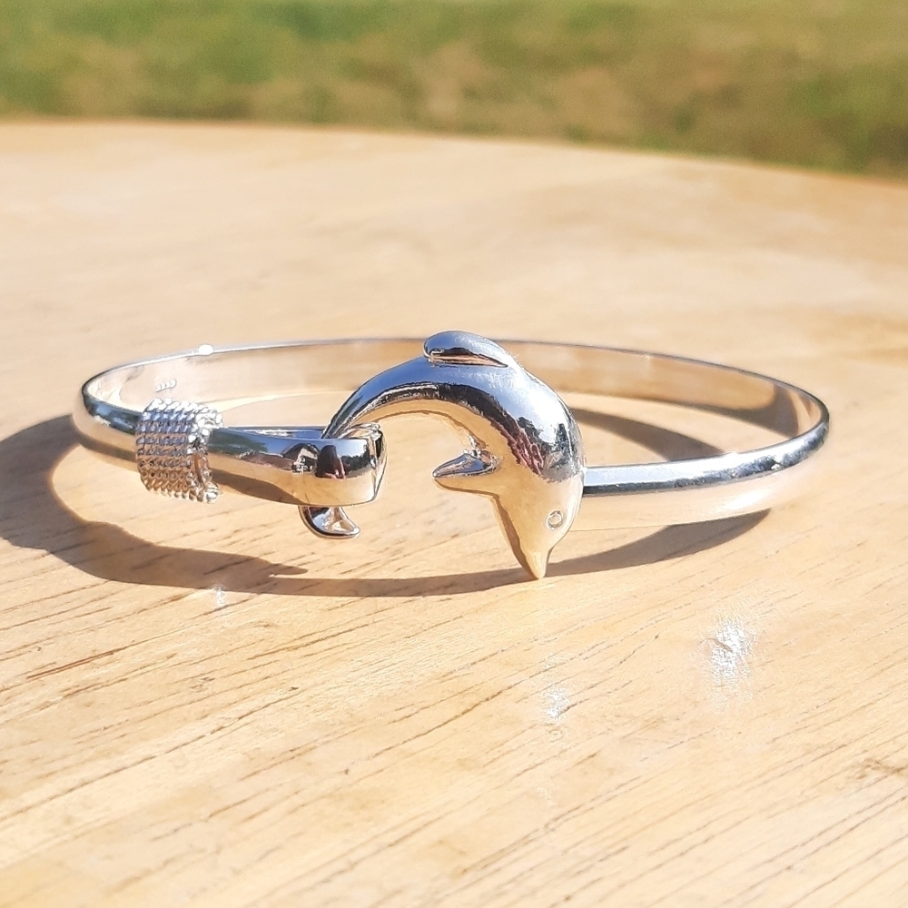 Dolphin Silver Bangle Bracelet NEW
